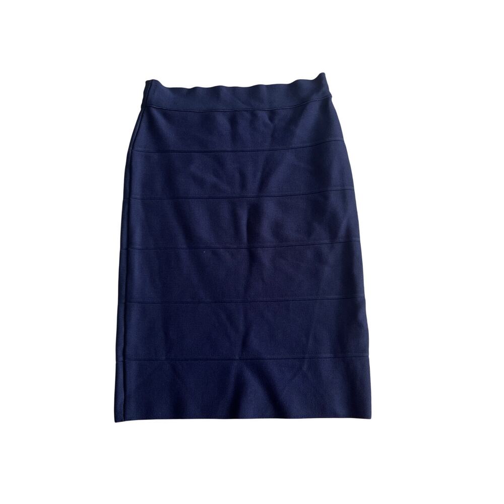 BCBGMaxazria Women's Bodycon Knee-Length Ribbed Skirt